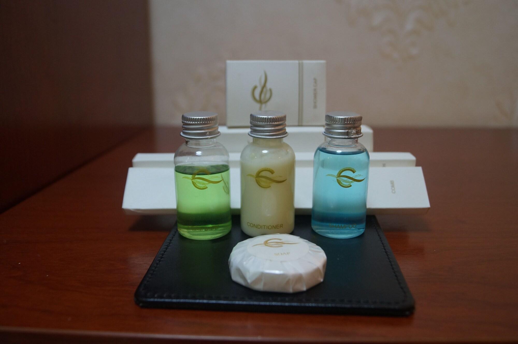 Coventina Lake Suites Dhaka Buitenkant foto